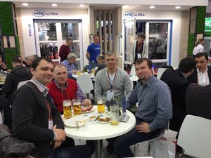 14.JPG (192.91 КБ) 9598 просмотров Неформальная часть встречи. Приятное общение