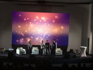 19.JPG (126.77 КБ) 9598 просмотров Форум G3. Наши люди на сцене